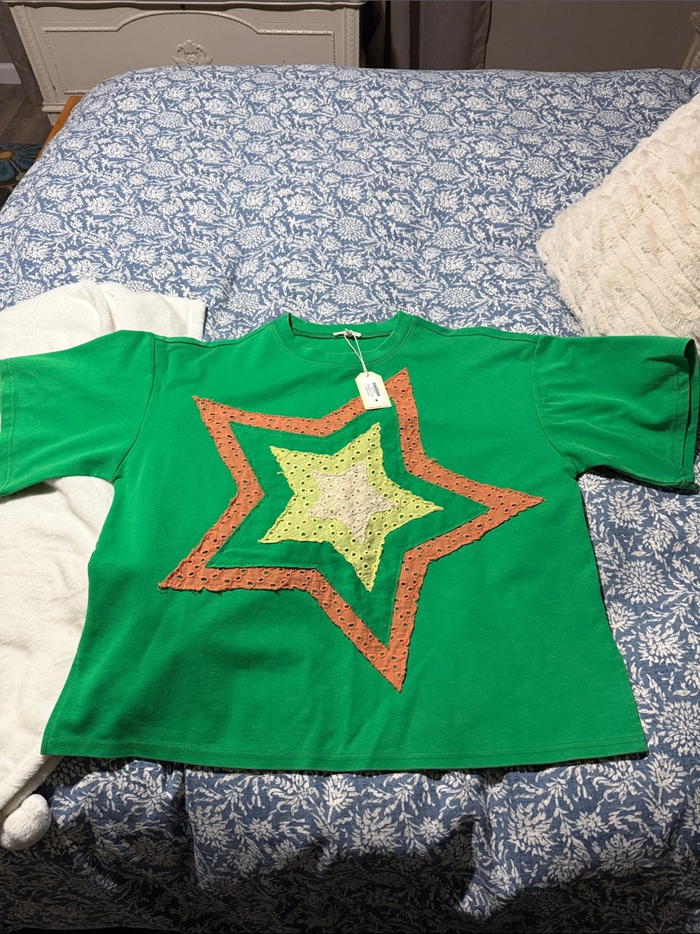 JODIFL Green Short Sleeve Tee with Orange and Lime Star Appliqué